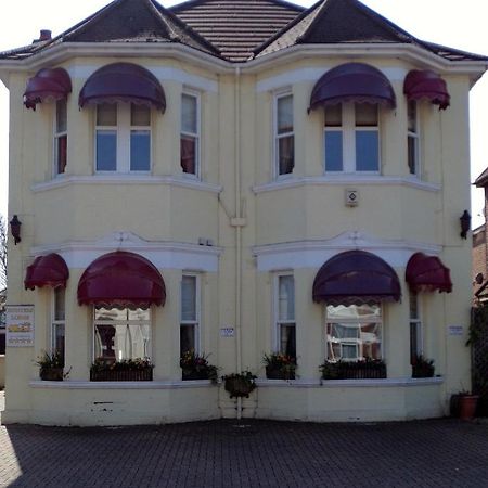 Hunters Lodge Guest House Southampton Exteriör bild