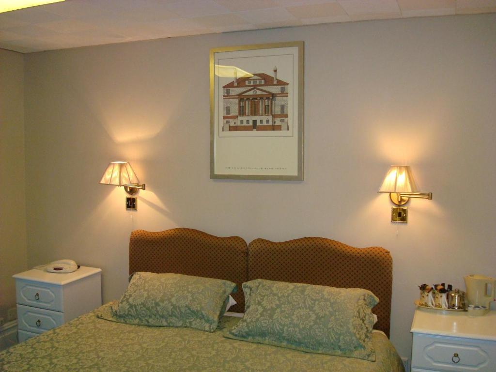 Hunters Lodge Guest House Southampton Rum bild