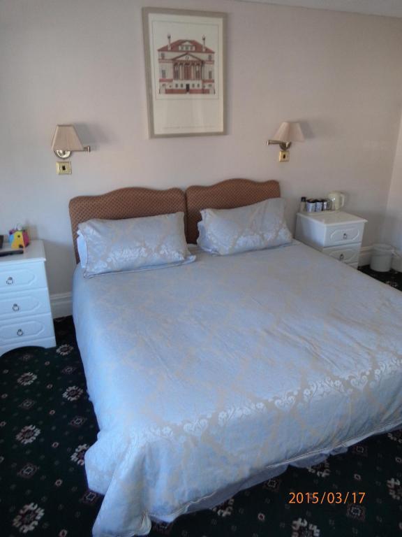 Hunters Lodge Guest House Southampton Rum bild
