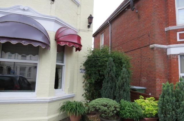 Hunters Lodge Guest House Southampton Exteriör bild